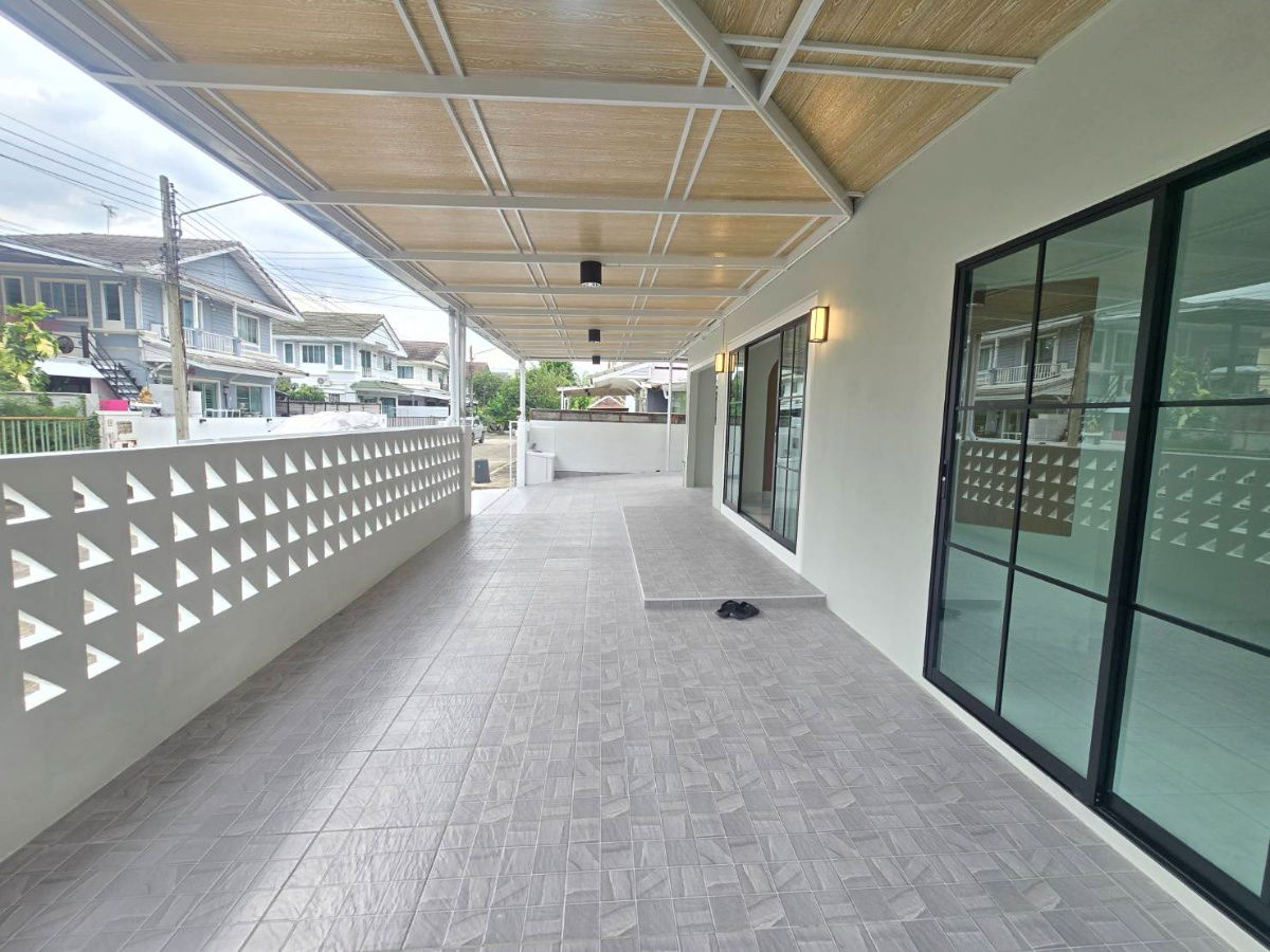 รูป บ้านเดี่ยว รีโนเวทใหม่ พื้นที่กว้าง มีห้องนอนล่างกว้าง หมู่บ้าน พฤกษ์ลดา1 รังสิตคลอง4 ถนนไสวประชาราษฎร์ ลำลูกกา คลอง4 ลาดสวาย ปทุมธานี - รูปที่ 9/40