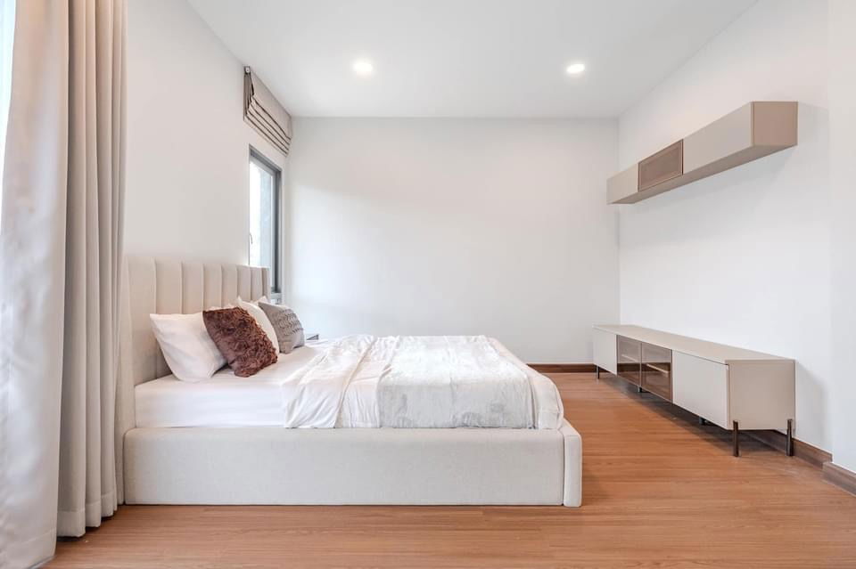 picture 🏡#TM2410_127🎀𝗙𝗼𝗿 𝗥𝗲𝗻𝘁 1️⃣8️⃣0️⃣k.🔥🔥 Beautiful, luxurious, best test✨#Available and ready to view Single house project: The City Bangna - 9/17