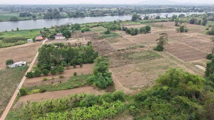 รูป ขายที่ดินที่ดินริมแม่น้ำปิง ตำบล ในเมือง อ.เมือง จ.กำแพงเพชร 9 ไร่ - รูปที่ 1/5