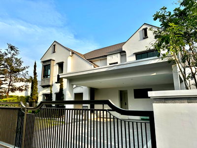 Houses for rent Bangkok Bus Terminal Southern : 🏡#PN2404_163🏡𝗙𝗼𝗿 𝗥𝗲𝗻𝘁 1️⃣9️⃣0️⃣k.🔥🔥 #Near BTS Bang Khun Non ✨#Available and ready to view Single house project: Nantawan Pinklao Kanchana