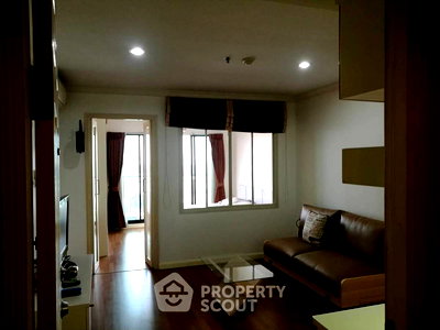 Condos for sale : 1-BR Condo at Lumpini Place Narathiwat-Chaopraya close to Phra Ram 3 (ID 2410893)