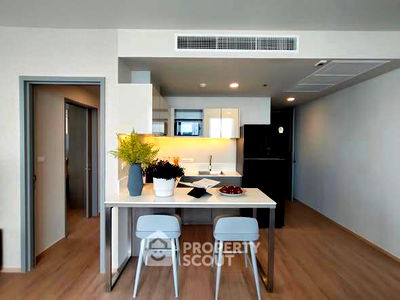 Condos for sale Silom and Sathorn Road : 2-BR Condo at The Issara Sathorn in Thung Maha Mek (ID 2393497)