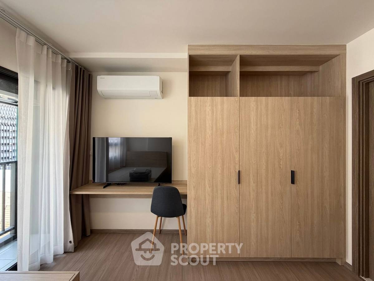 picture 1-BR Condo at The Muve Pradipat near BTS Saphan Khwai (ID 2398134) - 4/7
