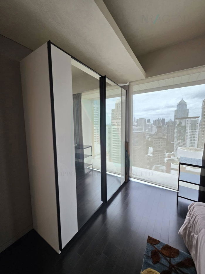 picture ð For Rent Condo HANSAR RAJDAMRI Building 1, Floor 30,2 bed room, Room size 138 sqm - 6/8