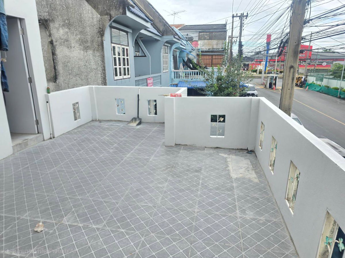 รูป บ้านหลังใหญ่ ทำเลดี กว้าง ต้นโครงการ หมู่บ้านอยู่เจริญ1 คลอง4 ถนนพระองค์เจ้าสาย ถนนไสวประชาราษฎร์ ตำบลบึงยี่โถ อำเภอธัญบุรี ปทุมธานี - รูปที่ 21/35