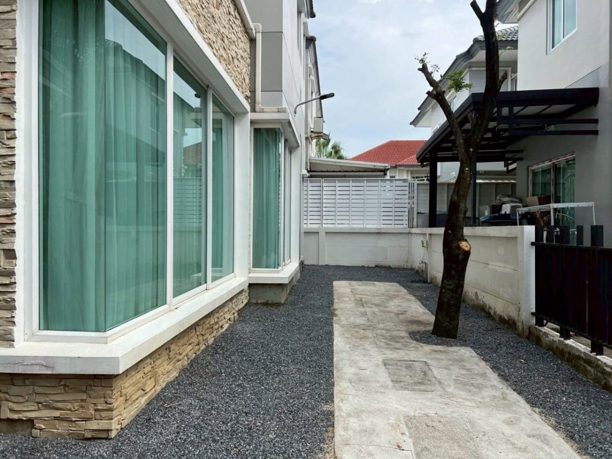 picture For rent, for lease, single house, Rama 9, Srinakarin, Grand Bangkok Boulevard Village, cheap price, interested, Line: @951qfbfi - 5/15