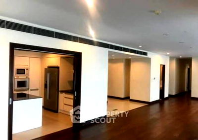 Condos for sale : 3-BR Condo at The Park Chidlom near BTS Chit Lom (ID 2400815)