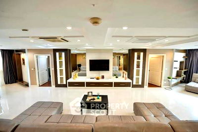 Condos for sale : 3-BR Condo at President Park Condominium near MRT Queen Sirikit National Convention Centre (ID 2400592)