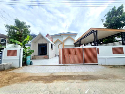 บ้านเดี่ยว กรุงเทพมหานคร : บ้านเดี่ยวนิมิตใหม่40 หมู่บ้าน เคซี.การ์เด้นโฮม9 ทำเลดี กว้างขวางมาก ตกแต่งรีโนเวทใหม่ สวย มีเรือนหลังเล็ก