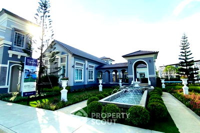 Condos for rent 700 Year Sports Arena Chiang Mai : 4-BR Condo at The Next 1 Ruamchok in Fa Ham (ID 2075141)