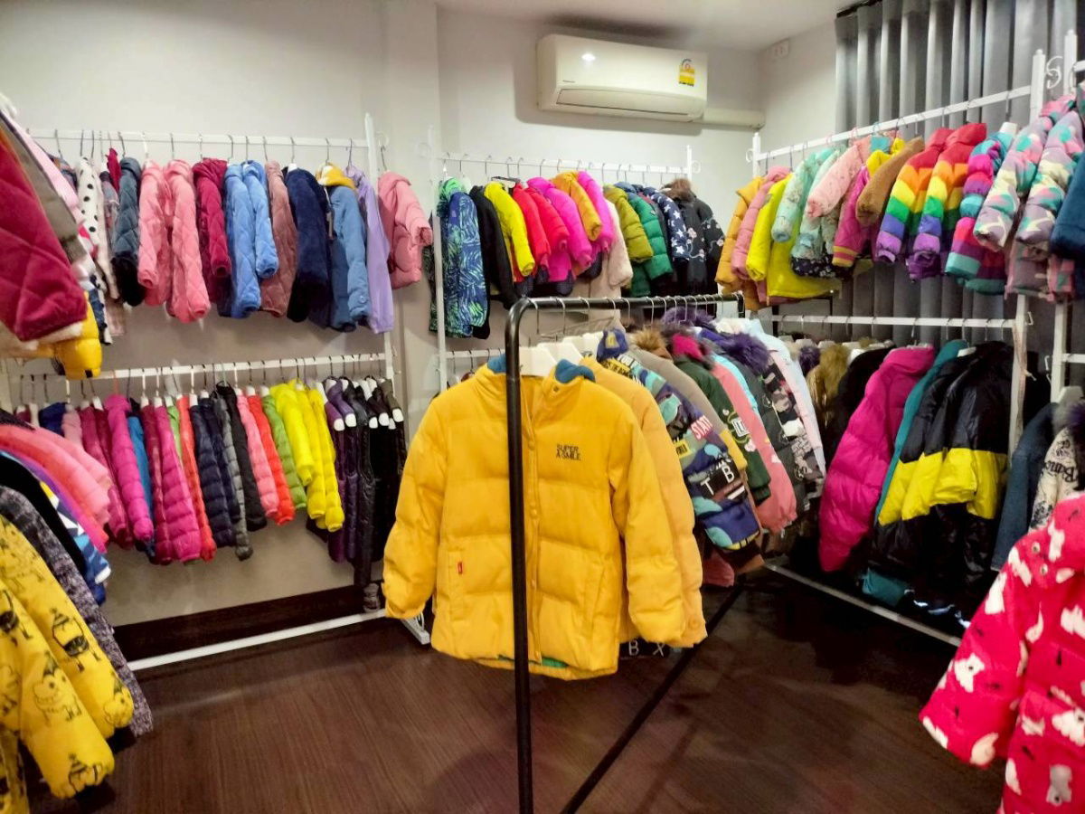 รูป 🚩💥ให้เช่า ทาวน์โฮม พร้อมกิจการร้านเช่าเสื้อกันหนาว และอุปกรณ์กันหนาว ครบวงจร พร้อมทำกิจการต่อได้เลย บางนา บางพลี สมุทรปราการ - รูปที่ 21/24