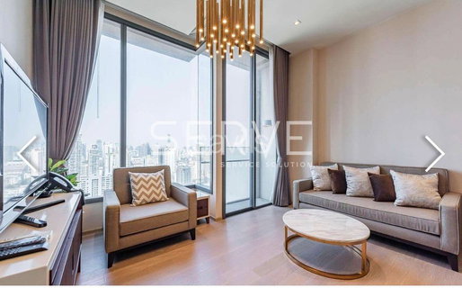 1 Bed with Bathtub Super High Fl. 45+ Good View Good Location MRT Sukhumvit 550 m. & BTS Asok 700 m.-The Esse Asoke