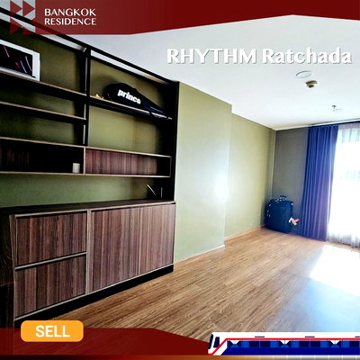 Condos for sale : 💙Rare Spacious Unit! Fully Furnished 🌟 – Rhythm Ratchada near MRT Ratchadaphisek