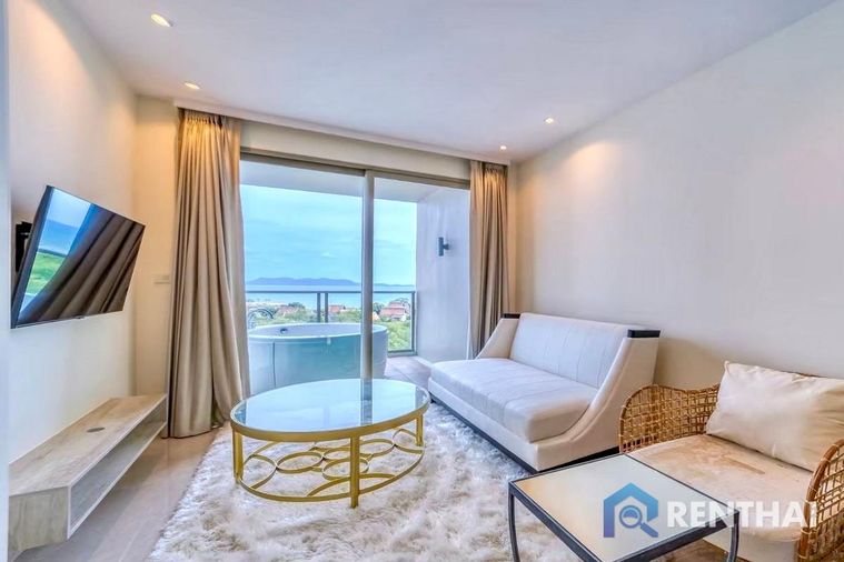 ขายคอนโดหรูทำเลจอมเทียน วิวทะเลสวยๆ 1 ห้องนอน ขนาด 40 ตร.ม. มาพร้อมอ่างจากุชชี่