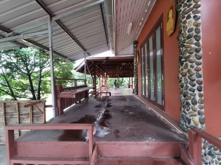 รูป ขายที่ดินพร้อมบ้านเรือนไทย สภาพดี  เนื้อที่ 7-3-70 ไร่ ต.หมอนนาง อ.พนัสนิคม จ.ชลบุรี  - รูปที่ 30/41