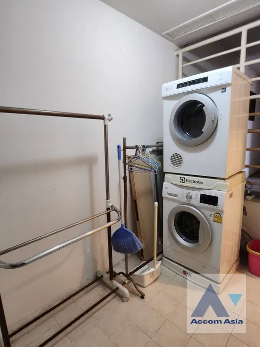 รูป 🔼🔽 AccomA 📩 3 BR Condominium @The Empire Place (1519431) - รูปที่ 7/8