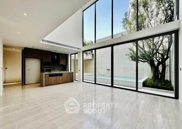 picture 4-BR Condo at Baan Chan Condominium close to Thong Lo (ID 2393977) - 3/19