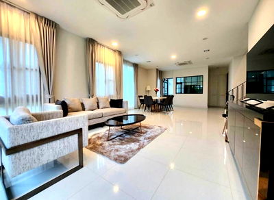 Houses for rent Srinakarin-Romklao Road : For rent, for rent, for lease, single house, Nantawan Rama 9-Krungthep Kreetha, Super Luxury, cheap price, interested, Line: @951qfbfi