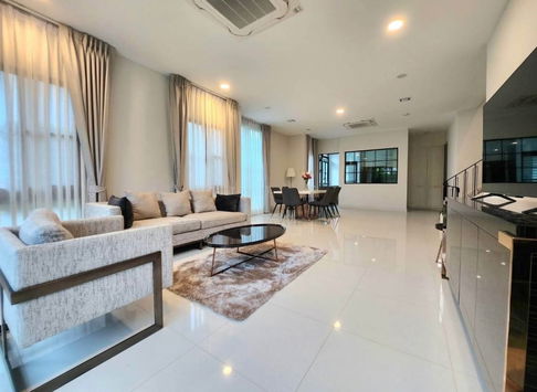 เช่า ให้เช่า ปล่อยเช่า บ้านเดี่ยว นันทวัน พระราม9-กรุงเทพกรีฑา Super Luxury ราคาถูก สนใจ Line: @951qfbfi