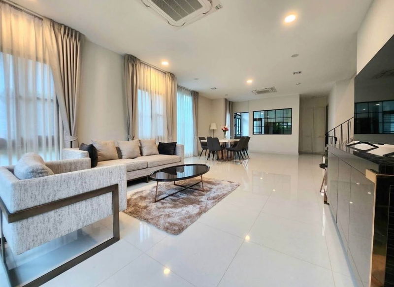 บ้านเดี่ยวให้เช่า : เช่า ให้เช่า ปล่อยเช่า บ้านเดี่ยว นันทวัน พระราม9-กรุงเทพกรีฑา Super Luxury ราคาถูก สนใจ Line: @951qfbfi