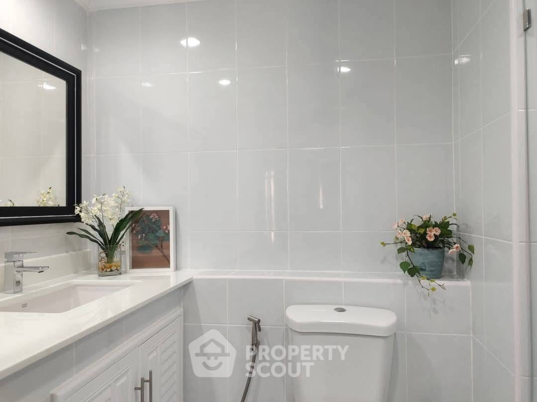 รูป คอนโด 2-ห้องนอน ที่ ยูโร คอนโดมิเนียม พัทยากลาง ใกล้ เมืองพัทยา (ID 2110682) - รูปที่ 8/8