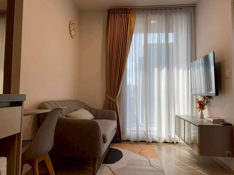 OKA HAUS , Sukhumvit 36 , 1 bed 1 bath / 27 Sq.m. 24th Rent 21,000 Ready to move in