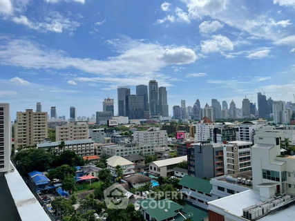 2-BR Condo at Omni Tower near BTS Nana (ID 2415105)
