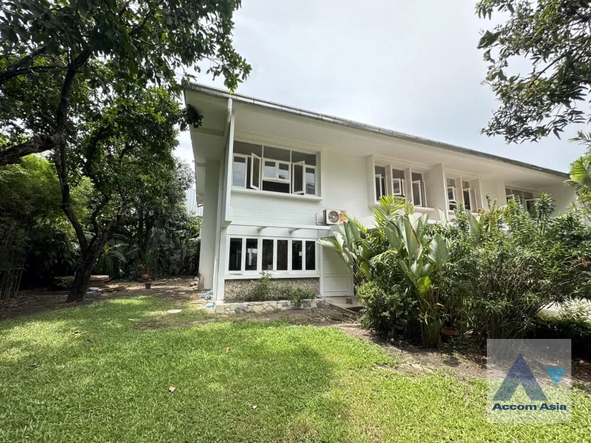 picture 🔼🔽 AccomA 📩 Pet friendly 4 BR House @ (AA40464) - 2/2