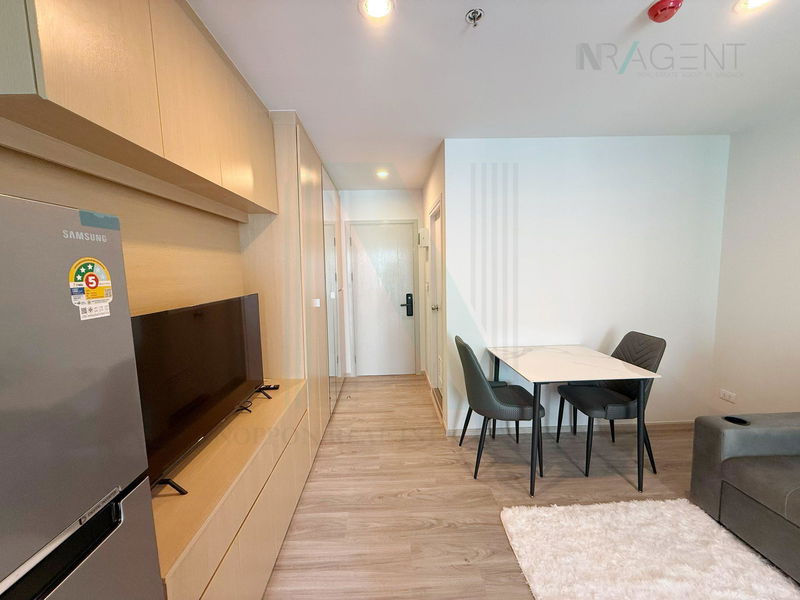 Condos for rent : For Rent Condo REGENT HOME BANGNA Building A, Floor 23,1 bed room, Room size 28 sqm