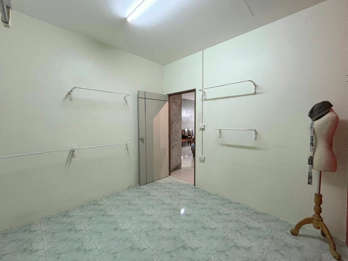 รูป ทาวน์เฮ้าส์หลังมุม ชั้นเดียว 2 คูหา บูรพาวิลล่า 7 ดอนเมือง ซอยเวฬุวนาราม 15 - รูปที่ 25/36