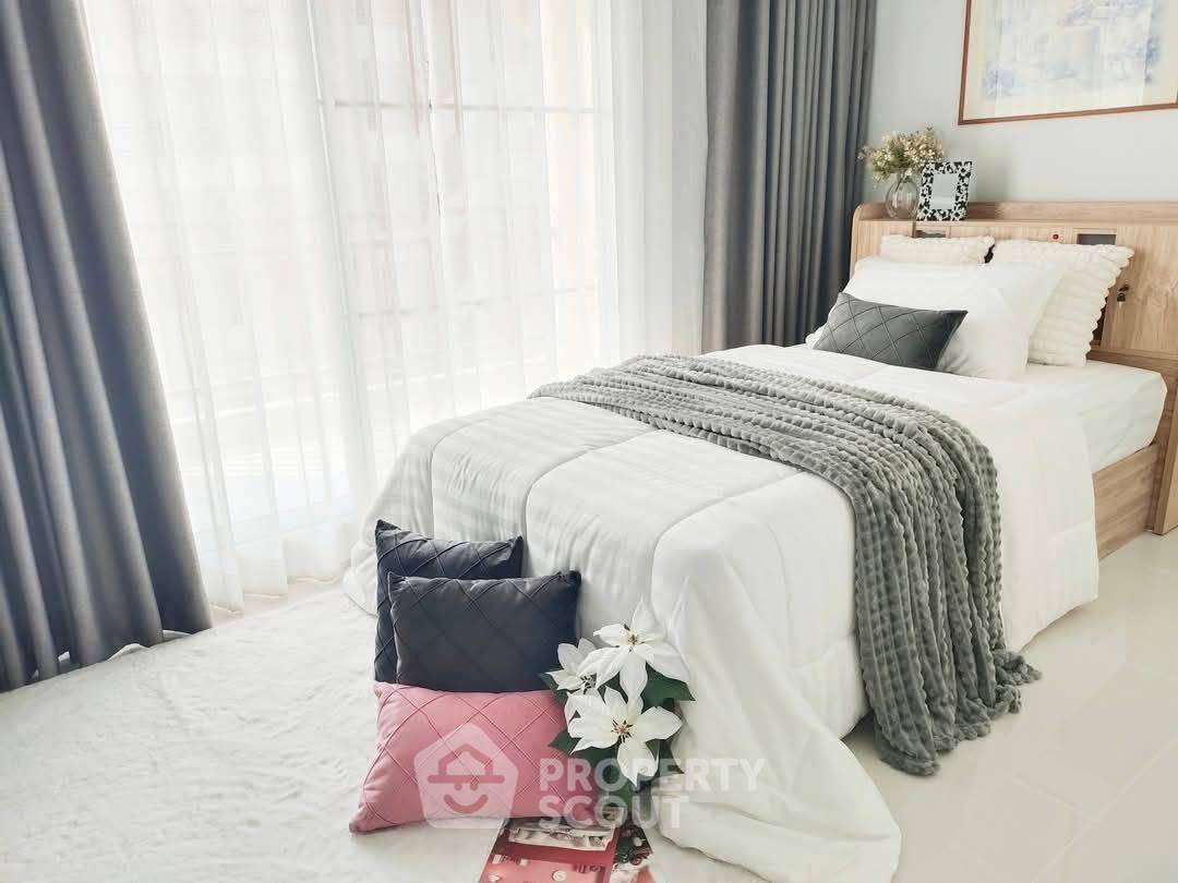 รูป คอนโด 2-ห้องนอน ที่ ยูโร คอนโดมิเนียม พัทยากลาง ใกล้ เมืองพัทยา (ID 2110682) - รูปที่ 5/8