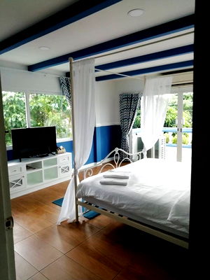 Houses for rent Jomtien Sai 2 : For rent pool villa Jomtien beachfront 90,000/month