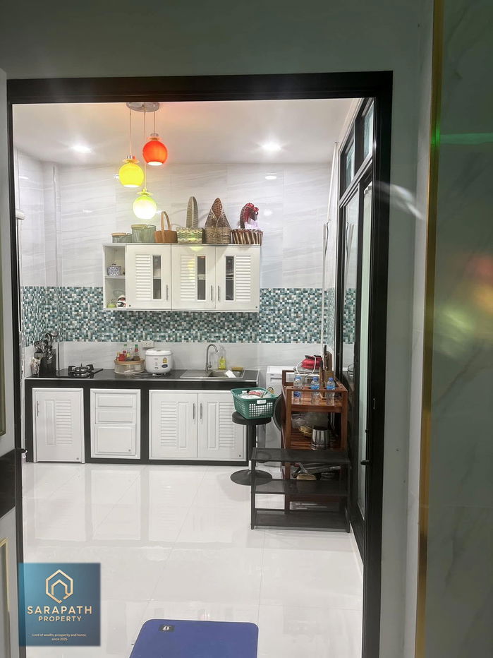 picture A nice house in the middle of the Korat city - 12/31