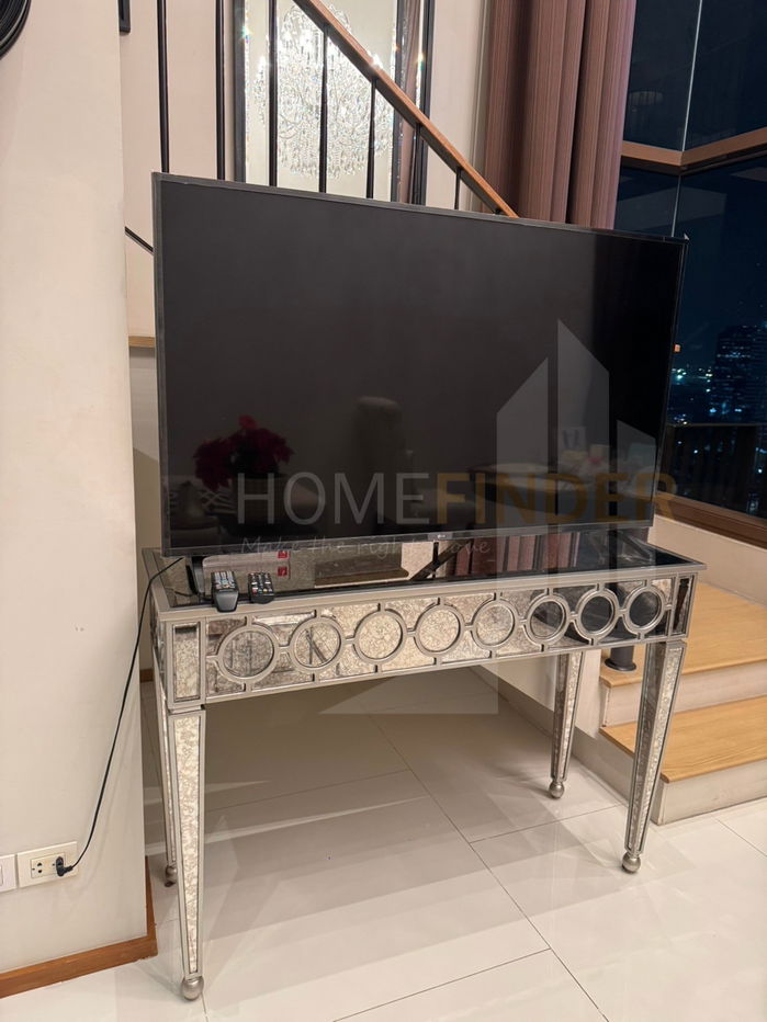 picture The Emporio Place 1 bedroom, for sale - 7/24