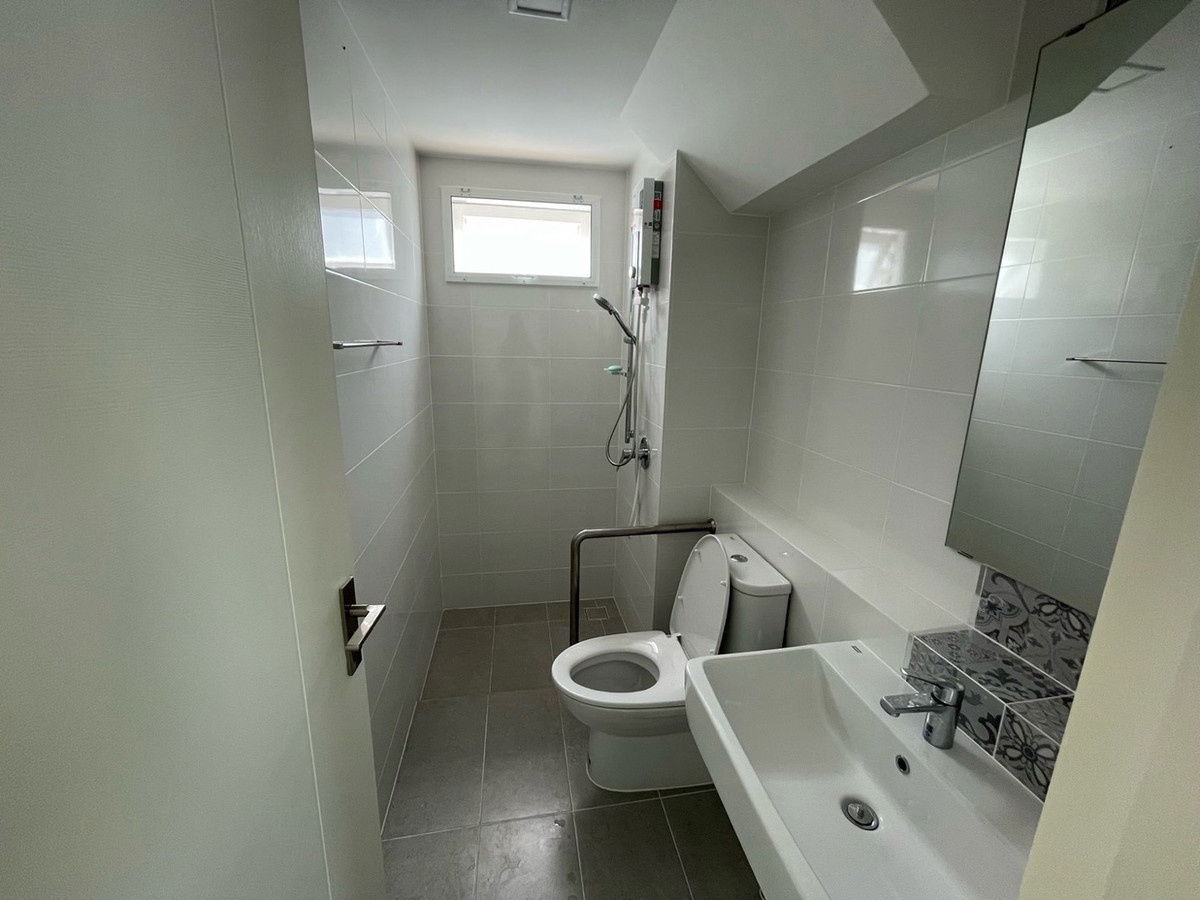 picture WS5471 [Rent] Sivalee Srinakarin - Romklao ✈️ ARL Hua Mak 💰 Rent only 28,000 baht/month - 9/17