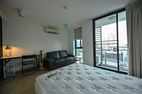 📌 ขายคอนโด ชาโตว์ อินทาวน์ รัชดา 20-2 อาคาร 1 ชั้น 4 สตูดิโอ ขนาด 25 ตรม ใกล้ เซ็นทรัล พระราม 9