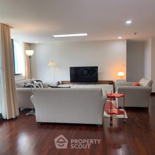 รูปภาพ Pet-Friendly 3-BR 220 Sqm Condo At Sukhumvit Casa, 400m to BTS Asok (ID 2401632)
