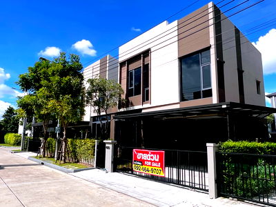 Twin houses for sale Soi On Nut (Sukhumvit 77) : 🔥 URGENT SALE Only 9,390,000 THB Baan Klang Muang The Edition Sukhumvit–Onnut