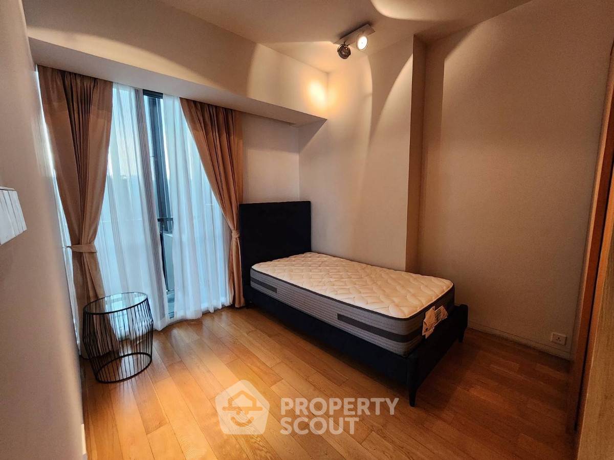 picture 4-BR Condo at The Met Sathorn near BTS Chong Nonsi (ID 2380875) - 15/18