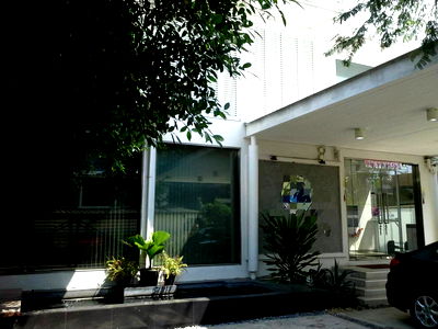 Home office for rent Suan Luang : Commercial building for Rent or Sale | 4-Storey Premium Building in Onnut (BTS Line)