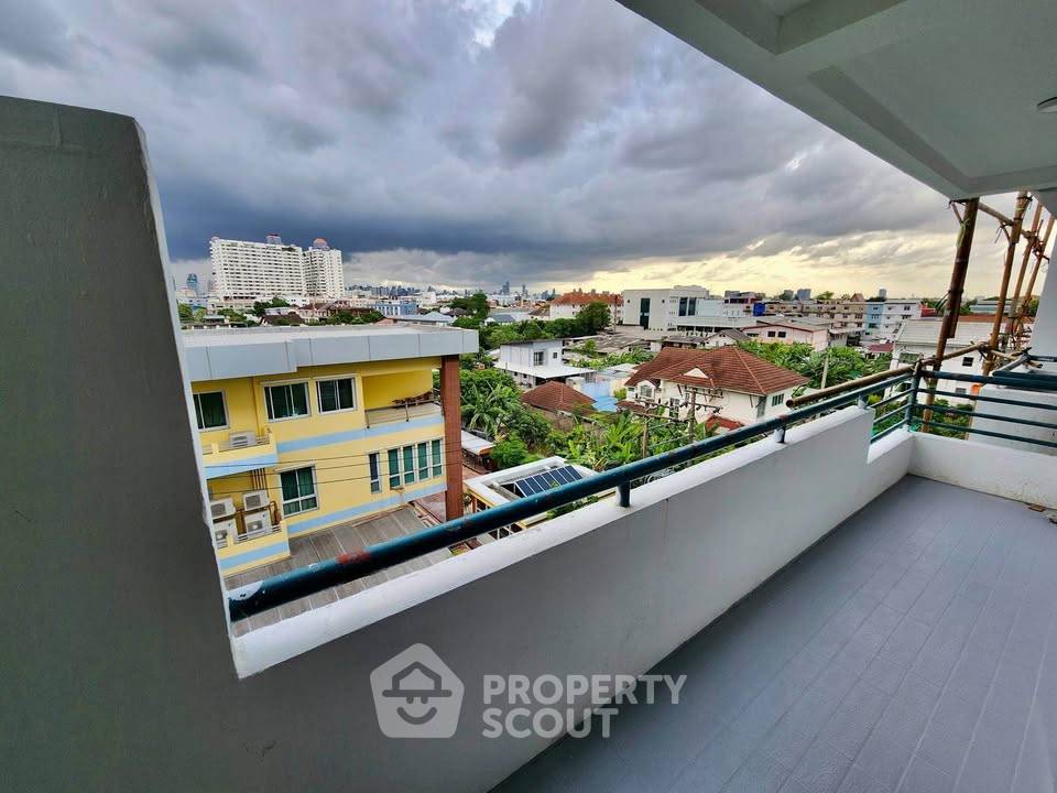 รูป คอนโด 2-ห้องนอน ที่ อีสท์ วูด พาร์ค คอนโดมิเนียม ใน สวนหลวง (ID 2147833) - รูปที่ 7/10