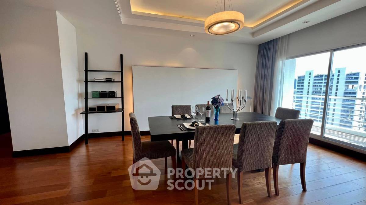 รูป คอนโด 4-ห้องนอน ที่ รอยัล เรสซิเดนท์ พาร์ค ใกล้ BTS เพลินจิต (ID 1896136) - รูปที่ 4/19