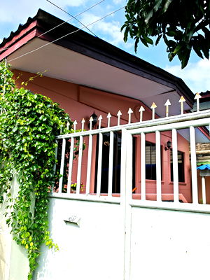 Houses for rent Union Mall : House. for​ rent near​ BTS Bangwa