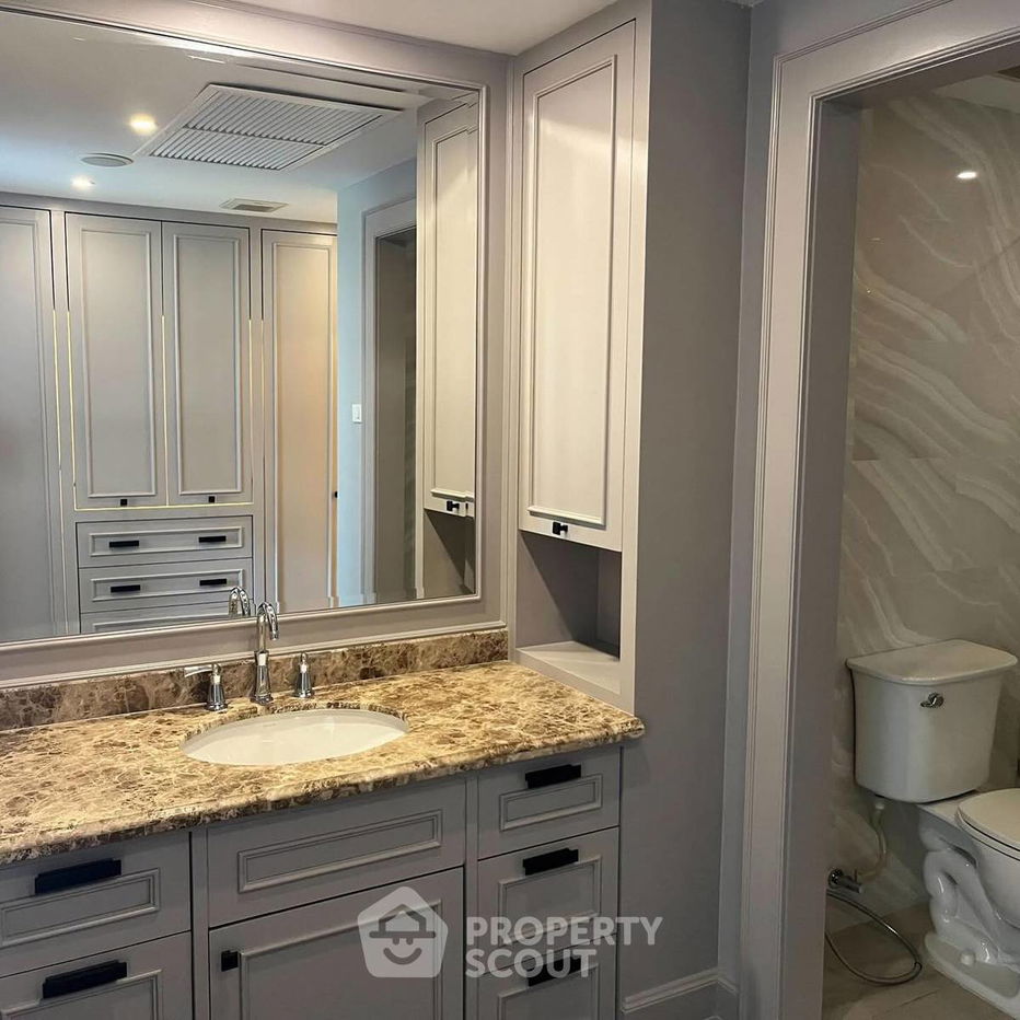 picture 2-BR Condo at Somkid Gardens Condominium near BTS Chit Lom (ID 2400813) - 9/9