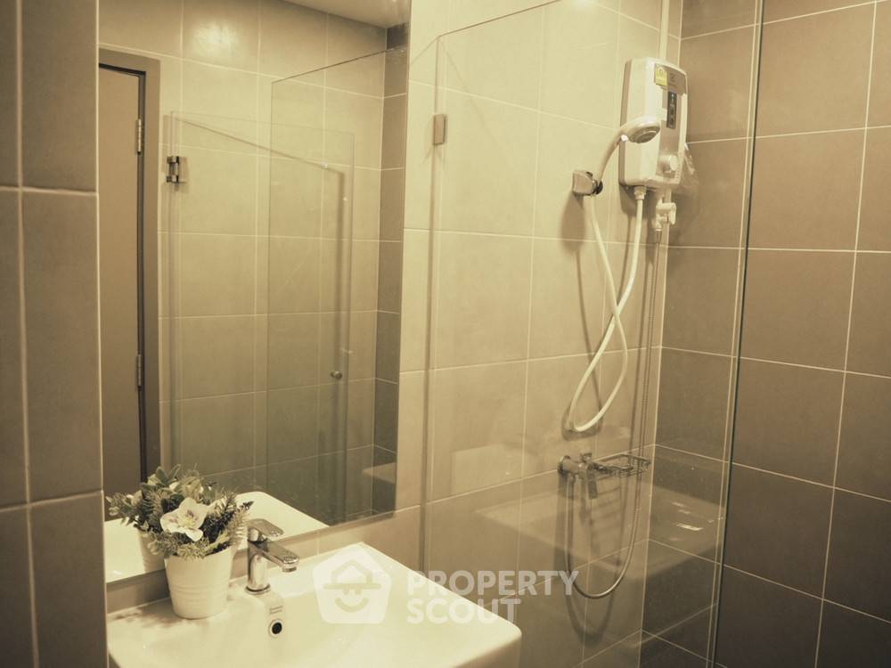 picture 1-BR Condo at Ideo O2 near BTS Bang Na (ID 339179) - 4/8