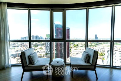 Condos for rent : 1-BR Condo at Sky Walk Residences near BTS Phra Khanong (ID 2001287)
