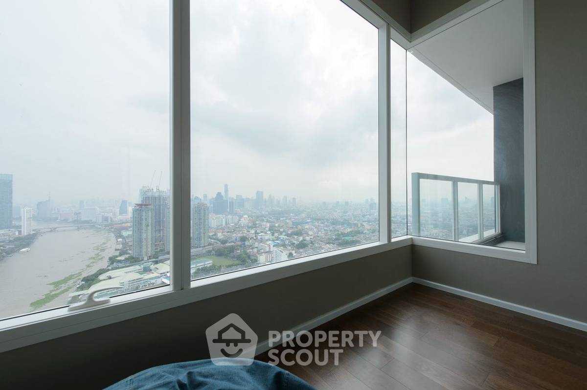 picture 3-BR Condo at Menam Residences in Wat Phraya Krai (ID 949753) - 20/26