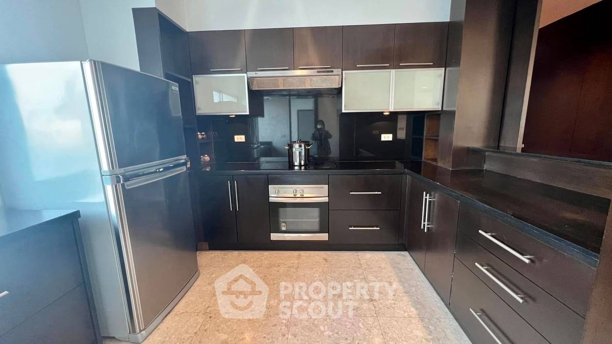 รูป คอนโด 4-ห้องนอน ที่ รอยัล เรสซิเดนท์ พาร์ค ใกล้ BTS เพลินจิต (ID 1896136) - รูปที่ 9/19