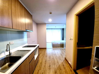 คอนโดให้เช่า : เช่า 9,000 บาท/เดือน 1/1 นอน เลอครีก สุขุมวิท 64/2 บีทีเอสปุณณวิถี