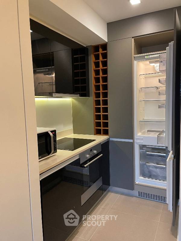 รูป คอนโด 2-ห้องนอน ที่ เดอะ ริเวอร์ คอนโดมิเนียม ใกล้ BTS สะพานตากสิน (ID 928073) - รูปที่ 10/14